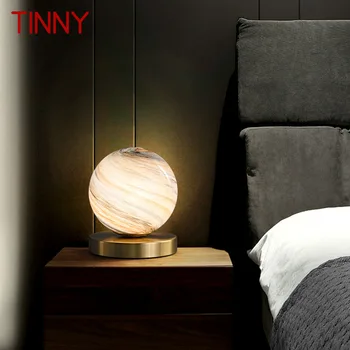 Жестяная настольная лампа Nordic, современный креативный винтажный латунный настольный светильник, светодиодный стеклянный шар, декор для дома, гостиной, спальни, Прикроватной тумбочки